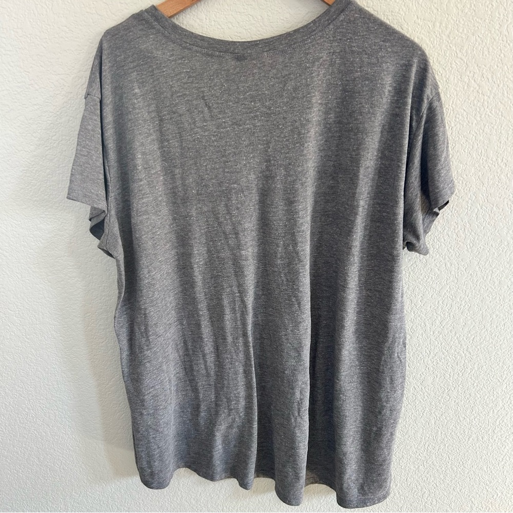 Torrid Minimalist Gray Cactus Print T-Shirt - Picture 2 of 2